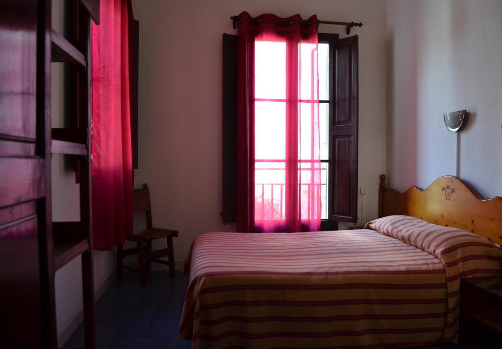 La Mimosa Guesthouse Палма де Майорка Стая снимка